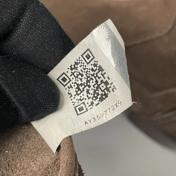 Ugg Women's Brown Suede Boots Zip Size 4 - Picture 12 of 12